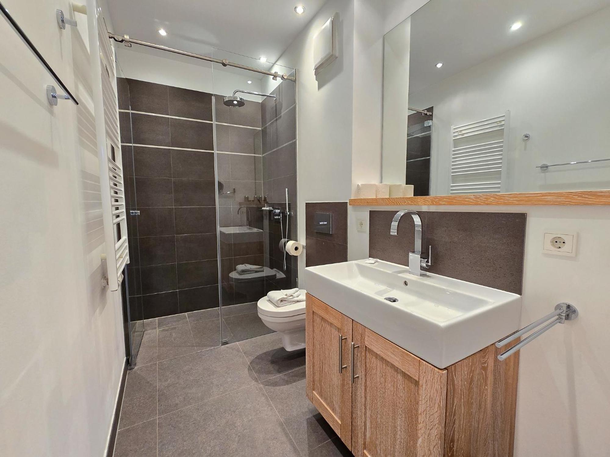 Strandvillen Binz - Ferienwohnung Mit 2 Schlafzimmern Und Terrasse Pva-01 Exteriör bild
