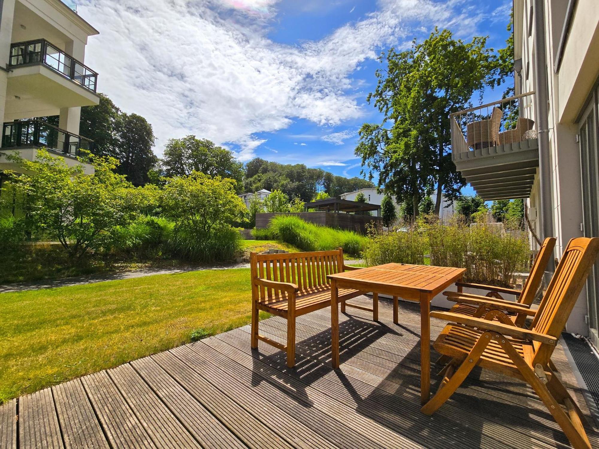 Strandvillen Binz - Ferienwohnung Mit 2 Schlafzimmern Und Terrasse Pva-01 Exteriör bild